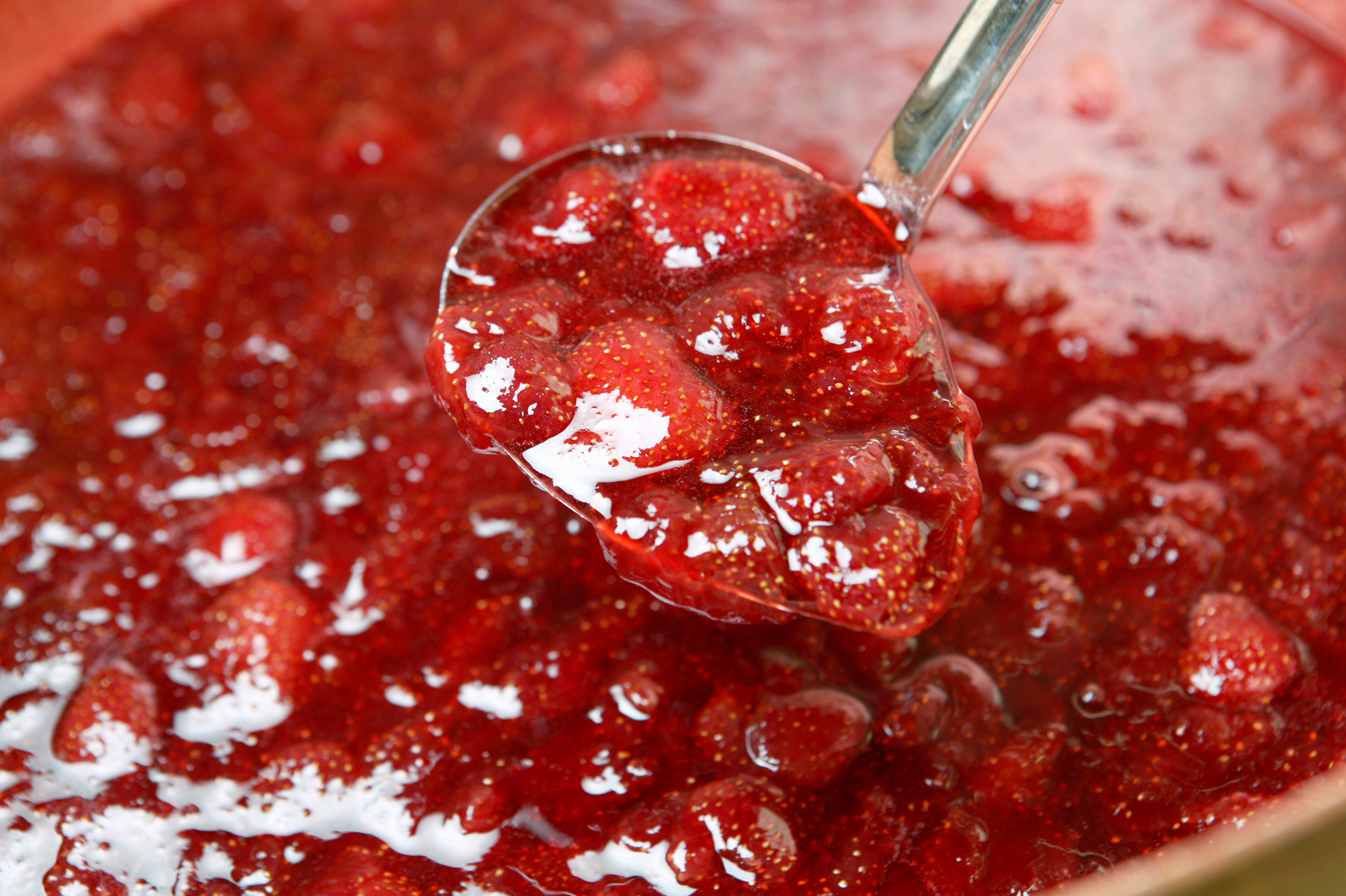 Strawberry Jam-making